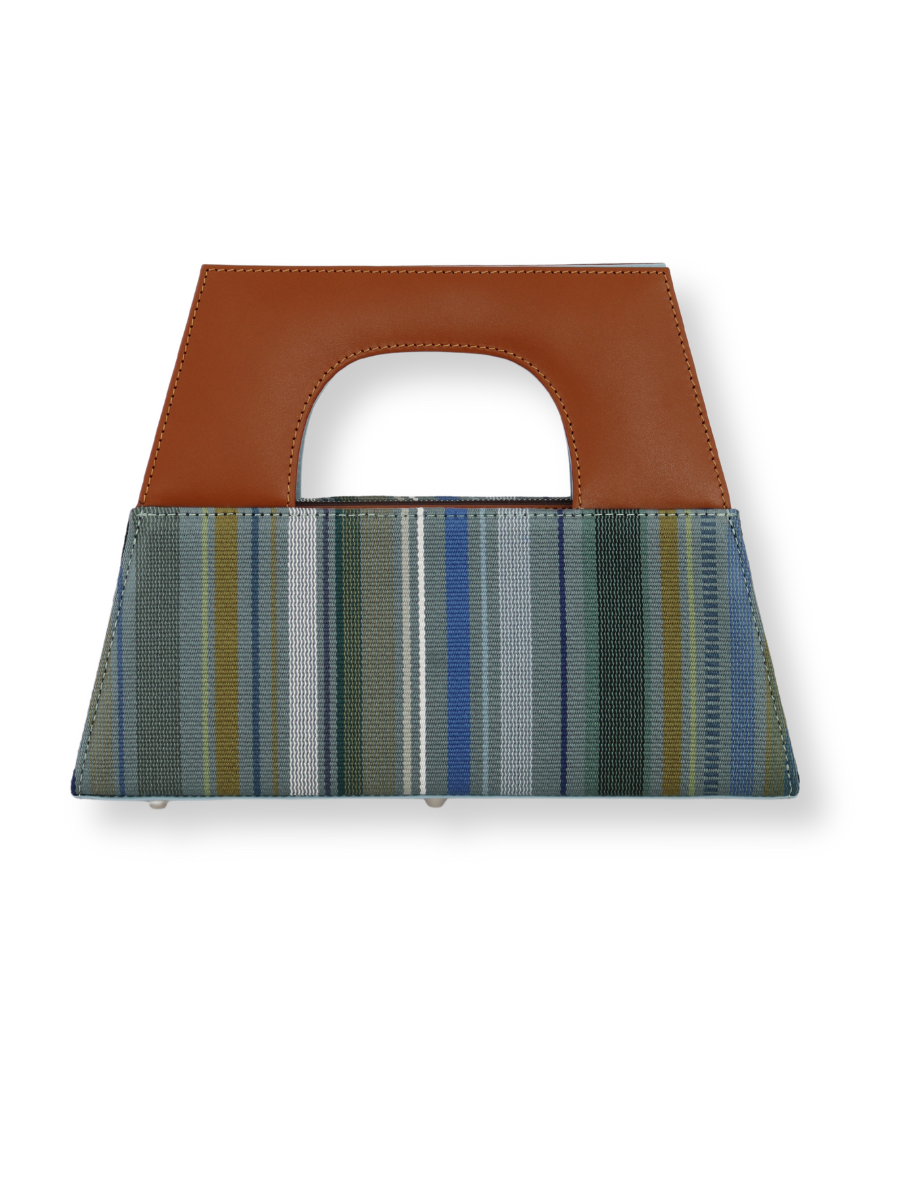 Handwoven Kuskaya Handbag with Leather A-Handle - QINTI The Peruvian Shop