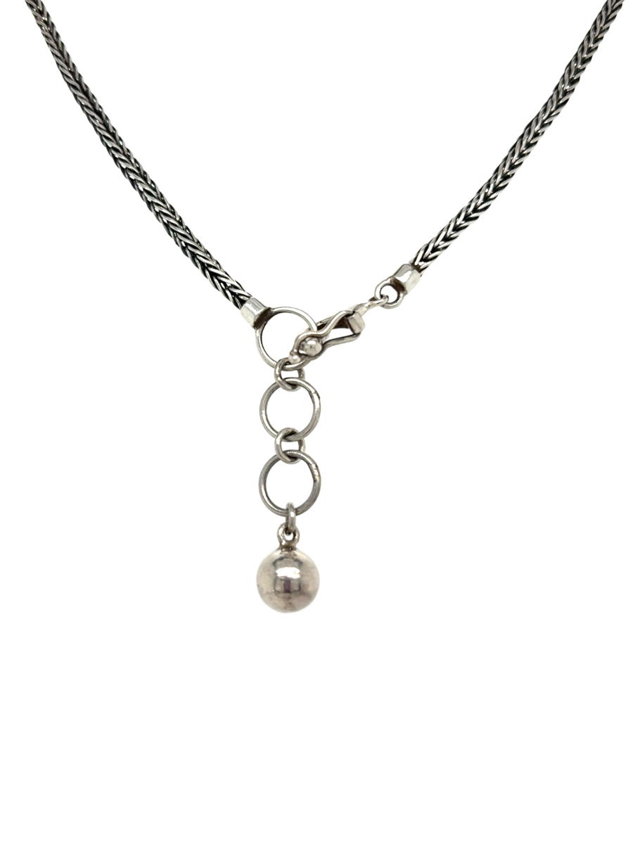 Sterling Silver & Oval Blue Sodalite Medallion Necklace - QintiPeru.com