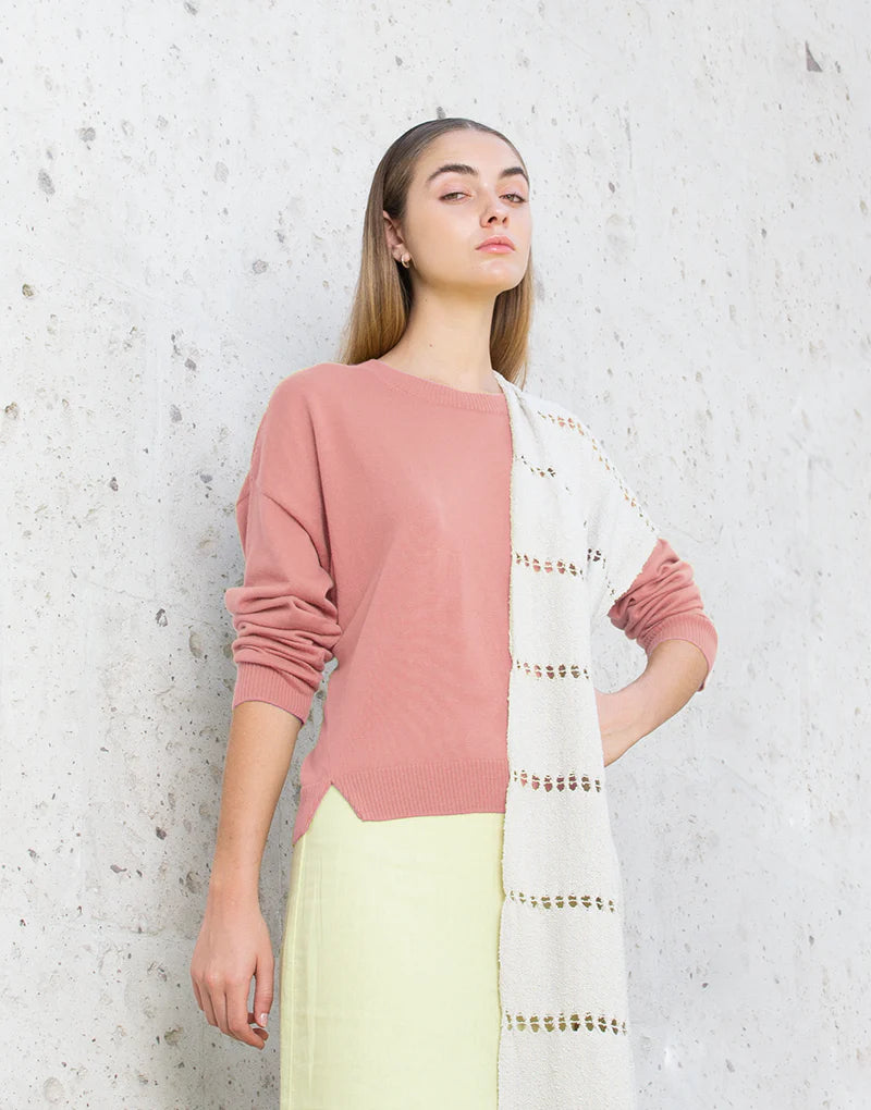 Organic Cotton Crewneck Sweater in Dusty Rose - QINTI The Peruvian Shop