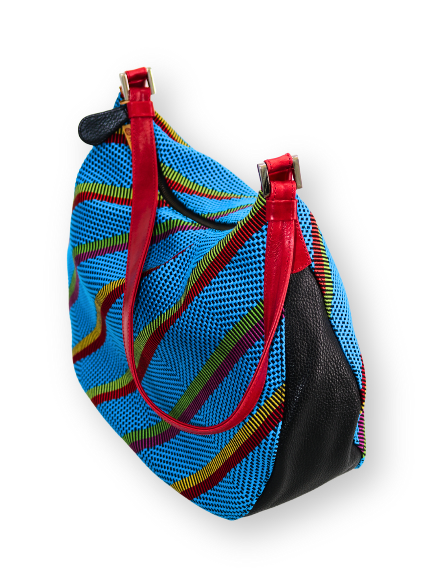 Handwoven KUSKAYA Media Luna Handbag - QIntiPeru.com