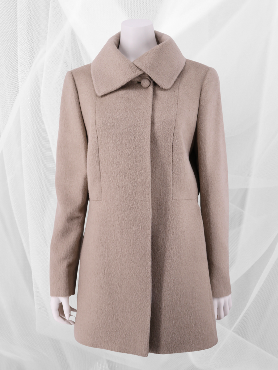 SURI alpaca Mid-Length Coat sand - QINTI The Peruvian Shop