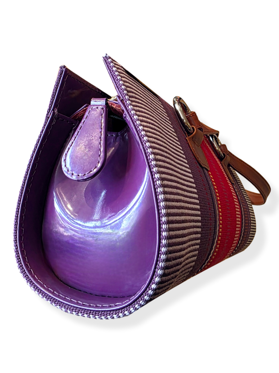 Handwoven KUSKAYA Tubo Handbag - QintiPeru.com