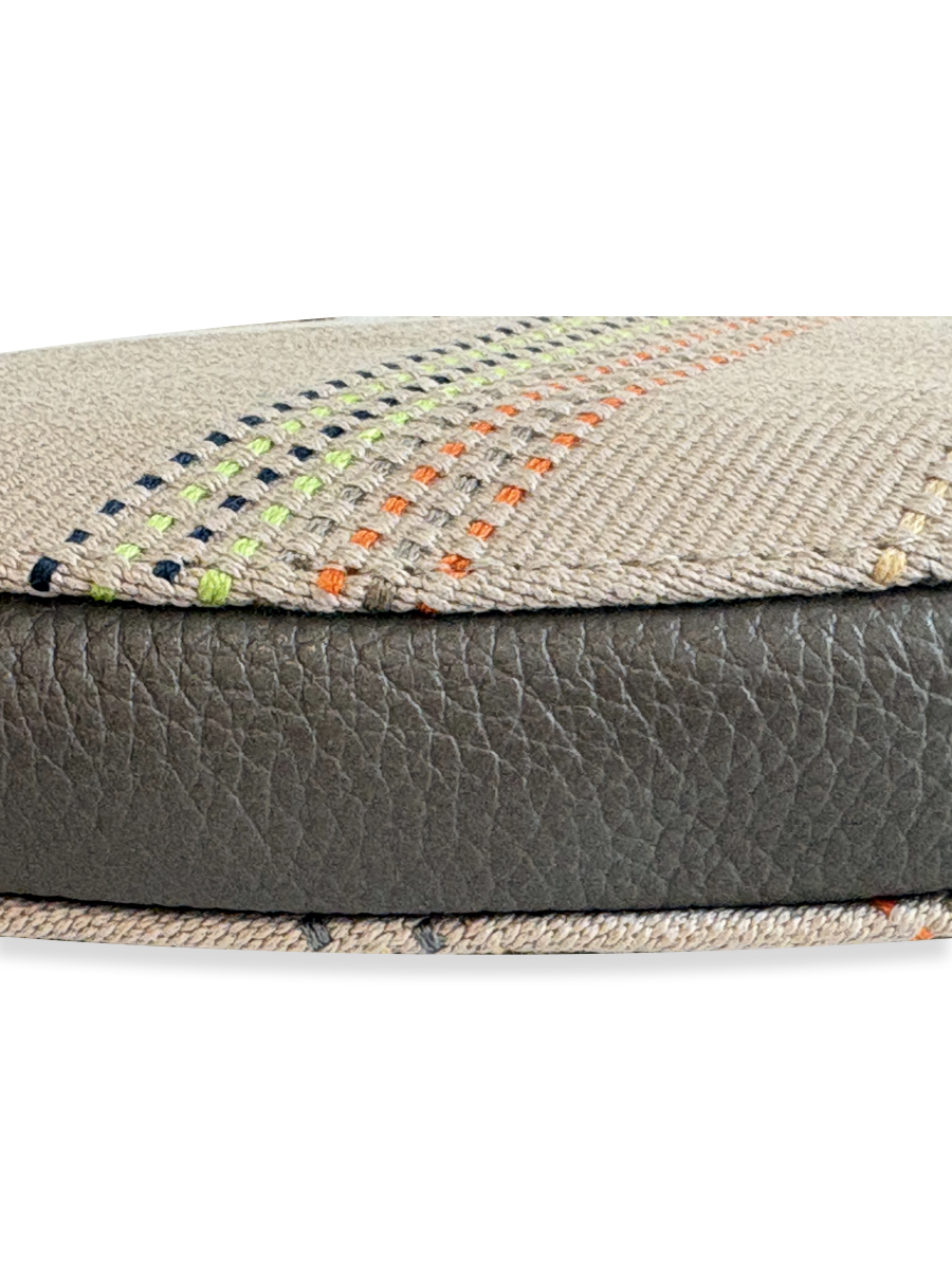 Hoja Crossbody Handbag - Taupe Multi 02