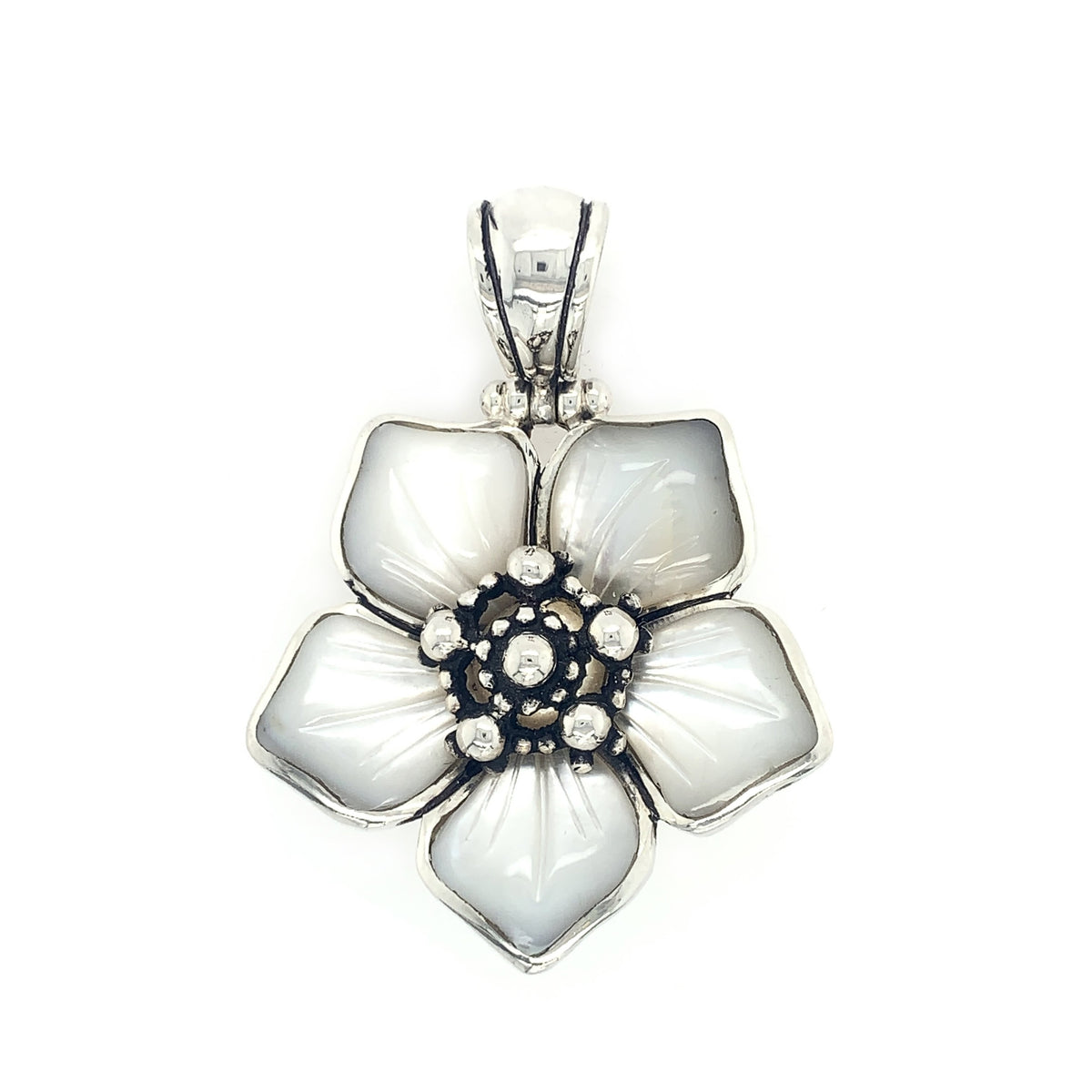 Sterling Silver &amp; Carved Mother-of-Pearl Flower Pendant - Qinti - The Peruvian Shop