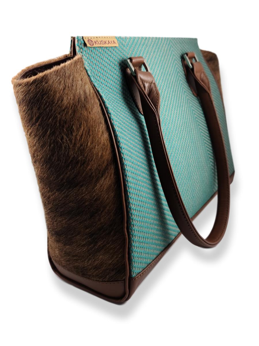 Amanda Handbag with Cowhide - Teal Hues - Qinti - The Peruvian Shop