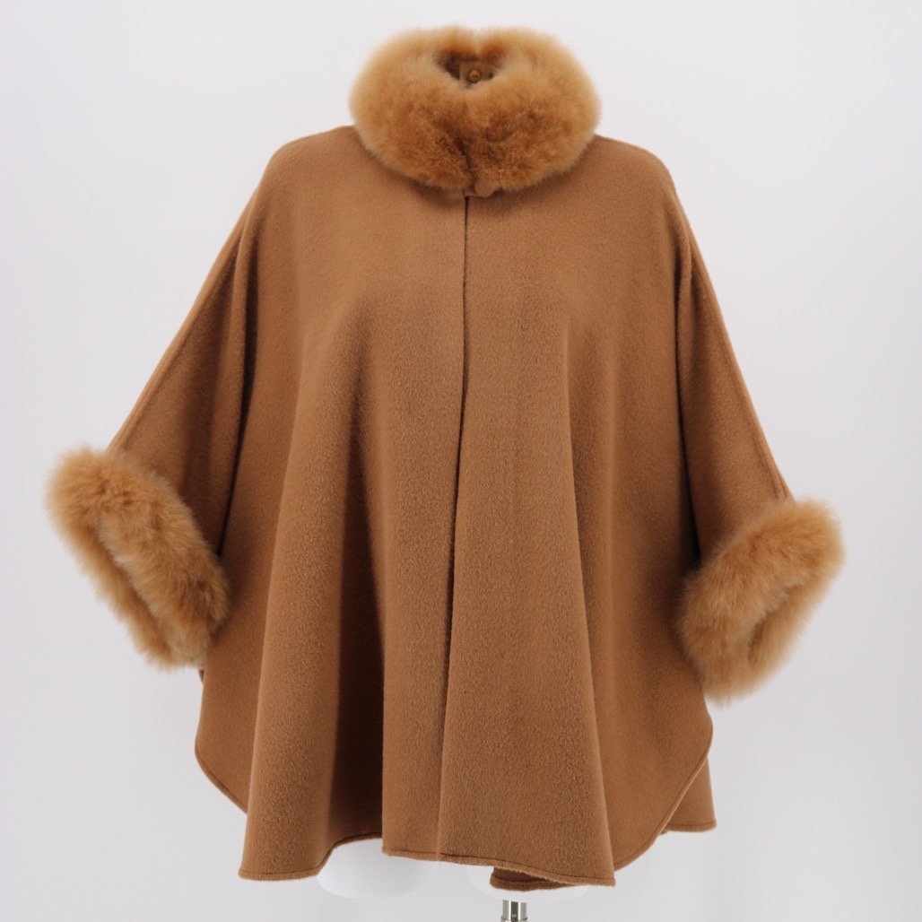 Baby Alpaca Cape with Fur Trim - Camel - Qinti - The Peruvian Shop