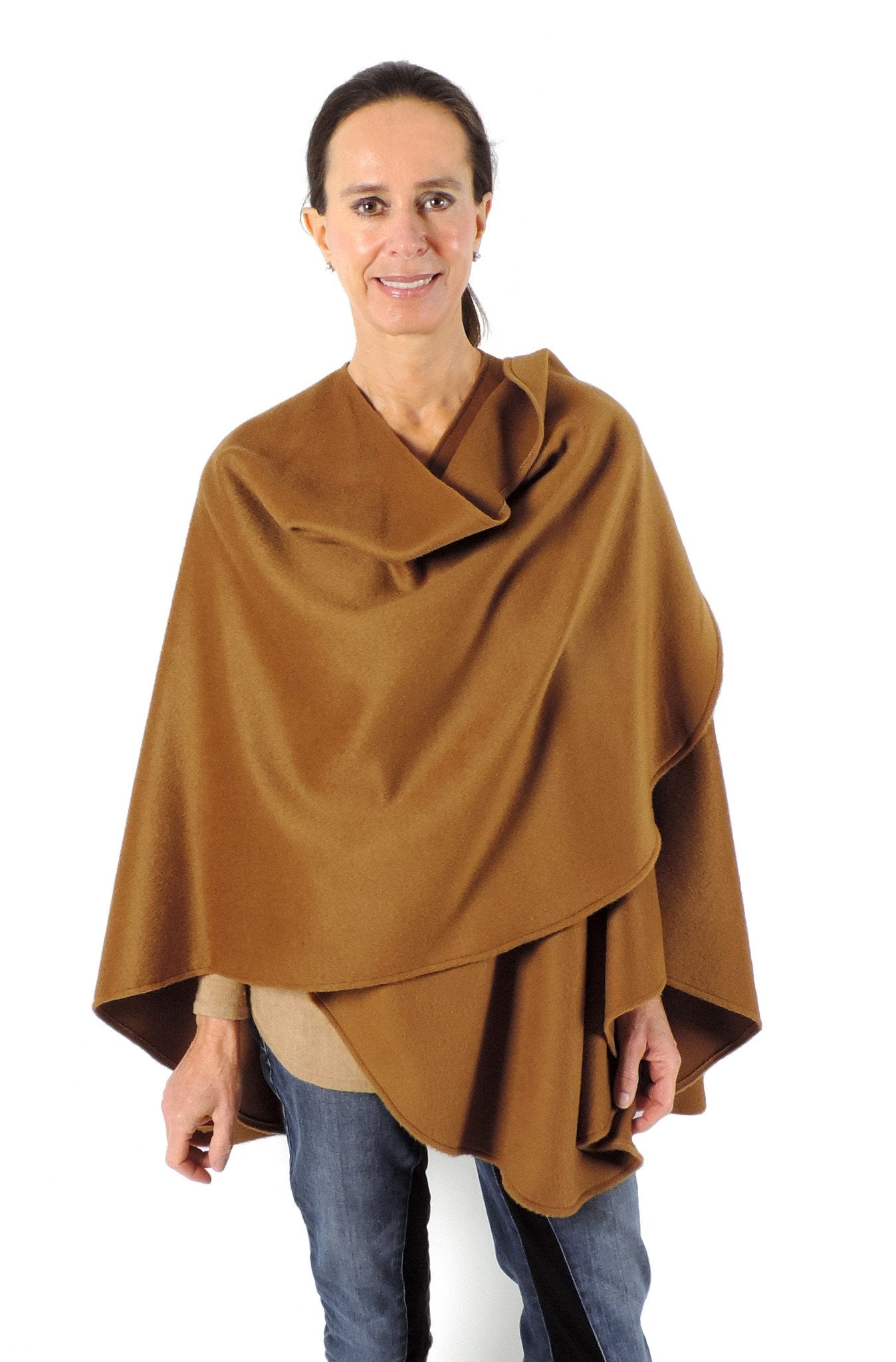 Classic Cape in Brushed Baby Alpaca - Camel / Regular - Qinti - The Peruvian Shop