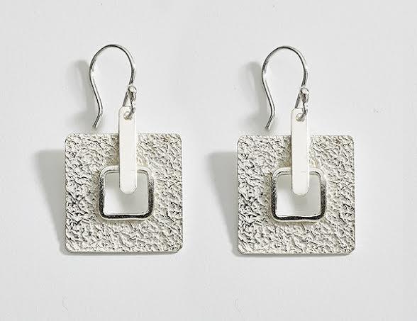 Geometric Textured Sterling Silver Earrings - Qinti - The Peruvian Shop