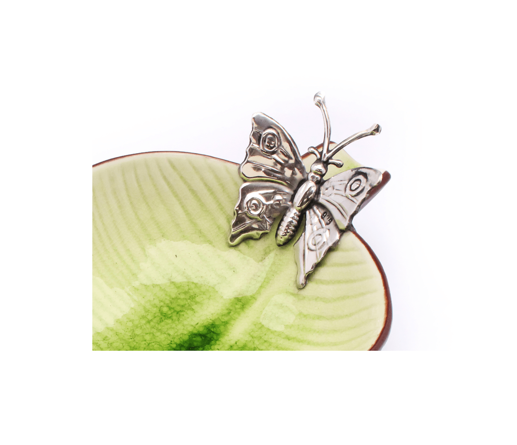 Leaf Shaped Ceramic Dish w/ Sterling Silver Butterfly - Qinti - The Peruvian Shop