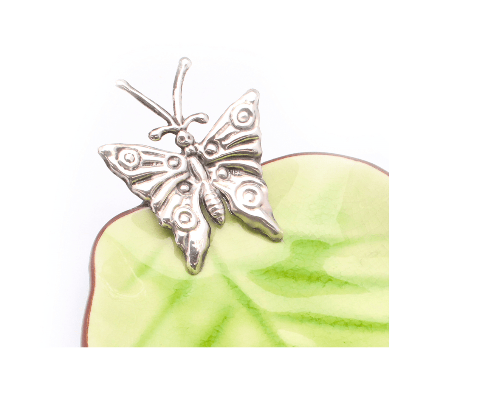 Leaf Shaped Ceramic Dish w/ Sterling Silver Butterfly - Qinti - The Peruvian Shop