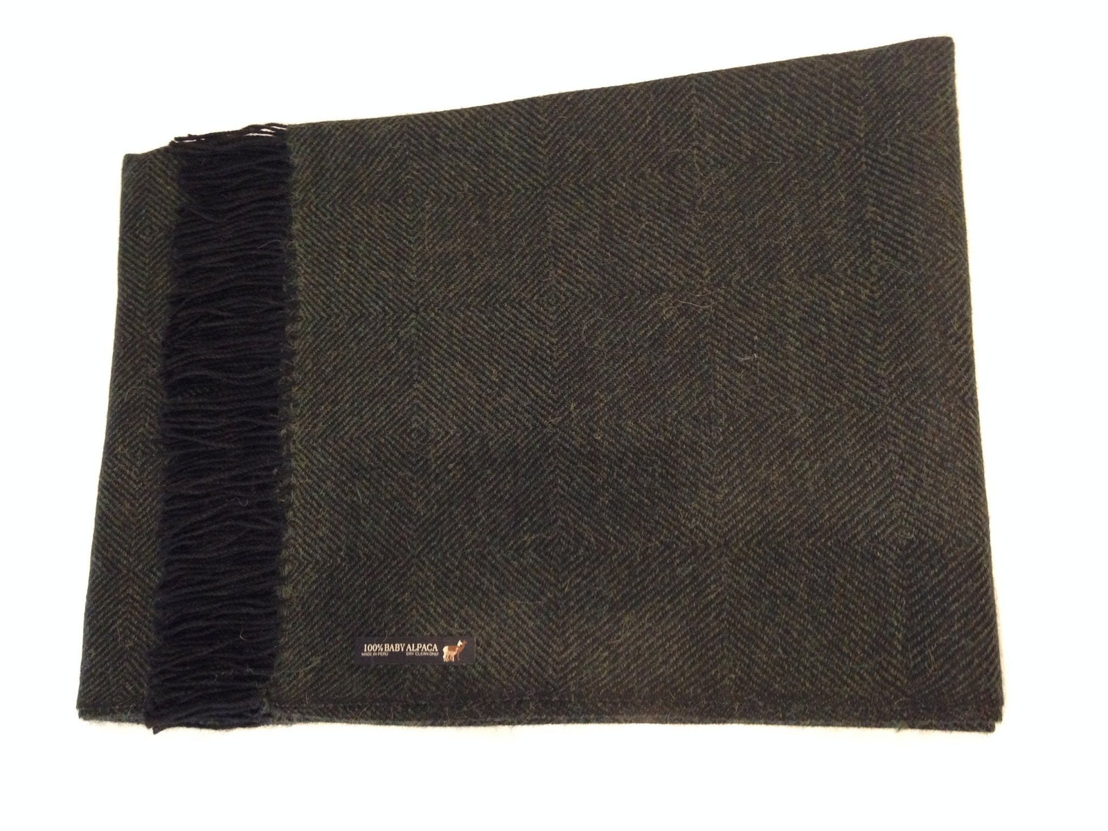 Baby Alpaca Geometric Throw Blanket BlackGreen - QINTI The Peruvian Shop