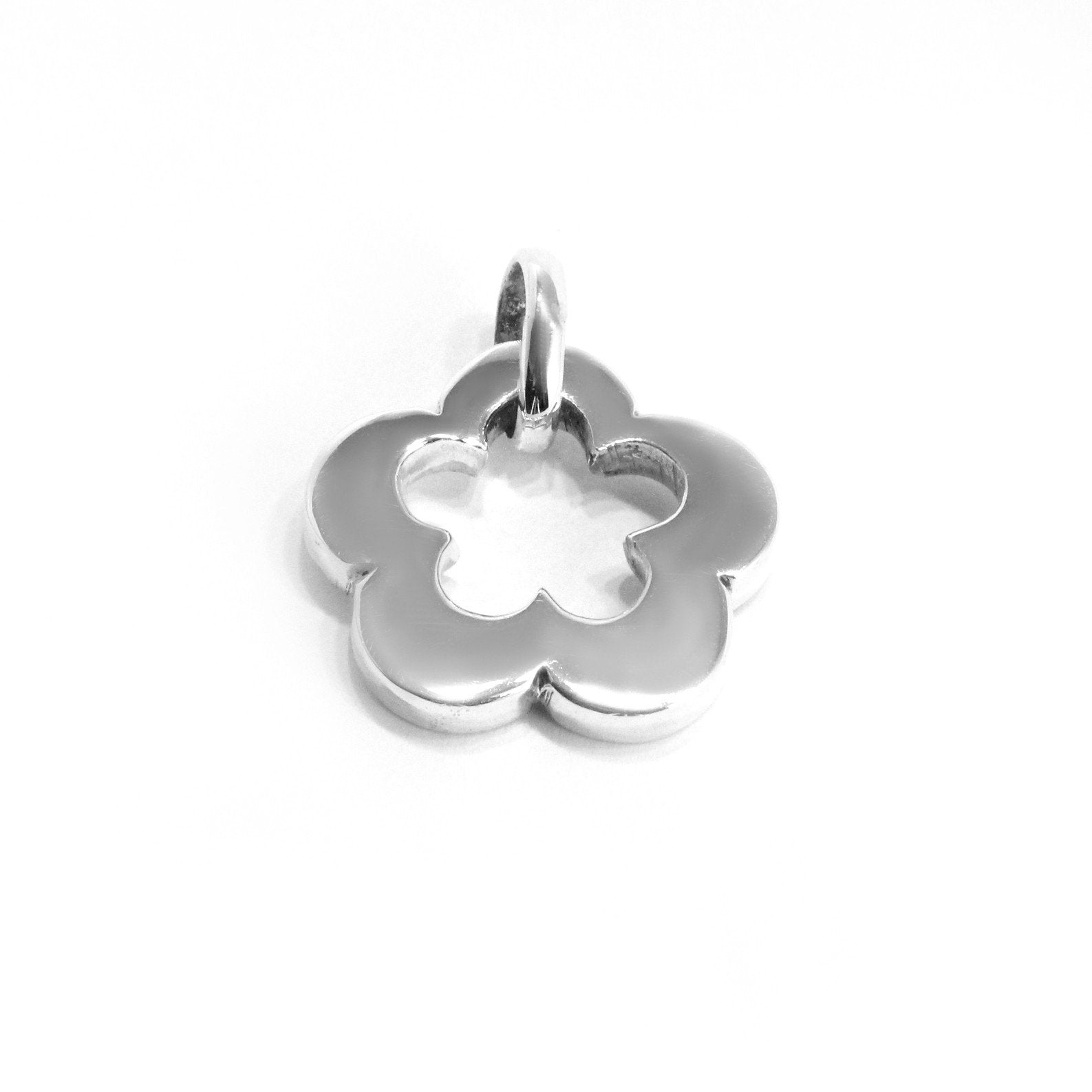 Sterling Silver Flower Pendant - Qinti - The Peruvian Shop