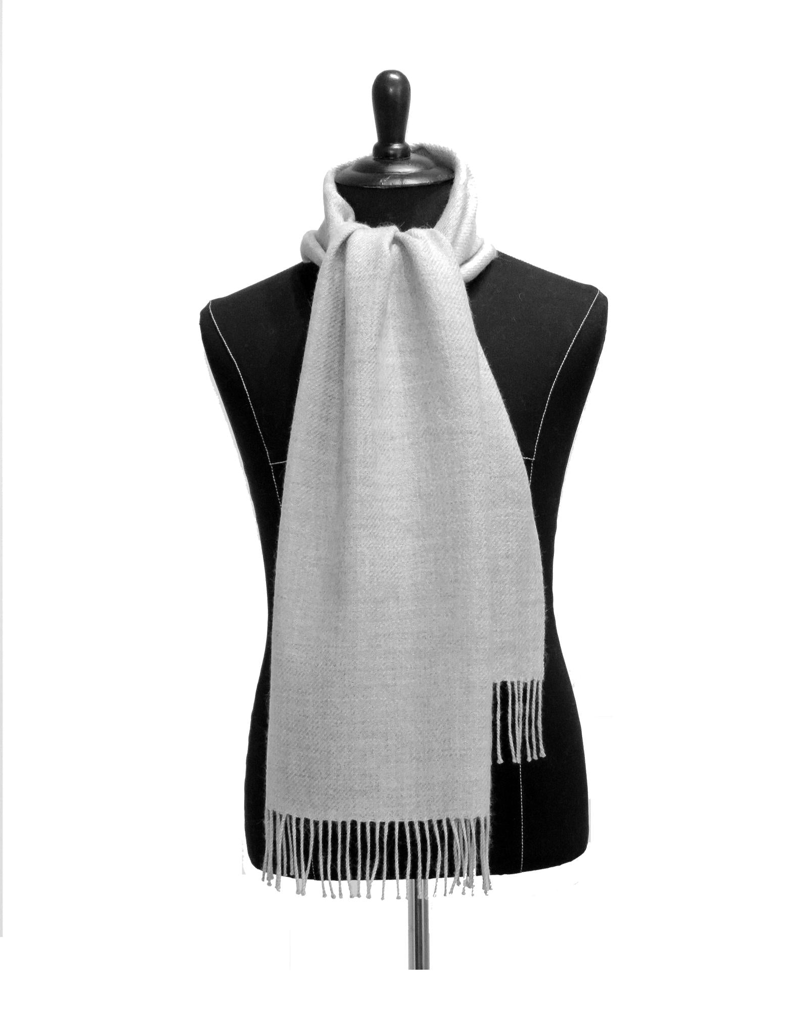 100% Baby Alpaca Woven Scarf - Natural Silver Grey - Qinti - The Peruvian Shop